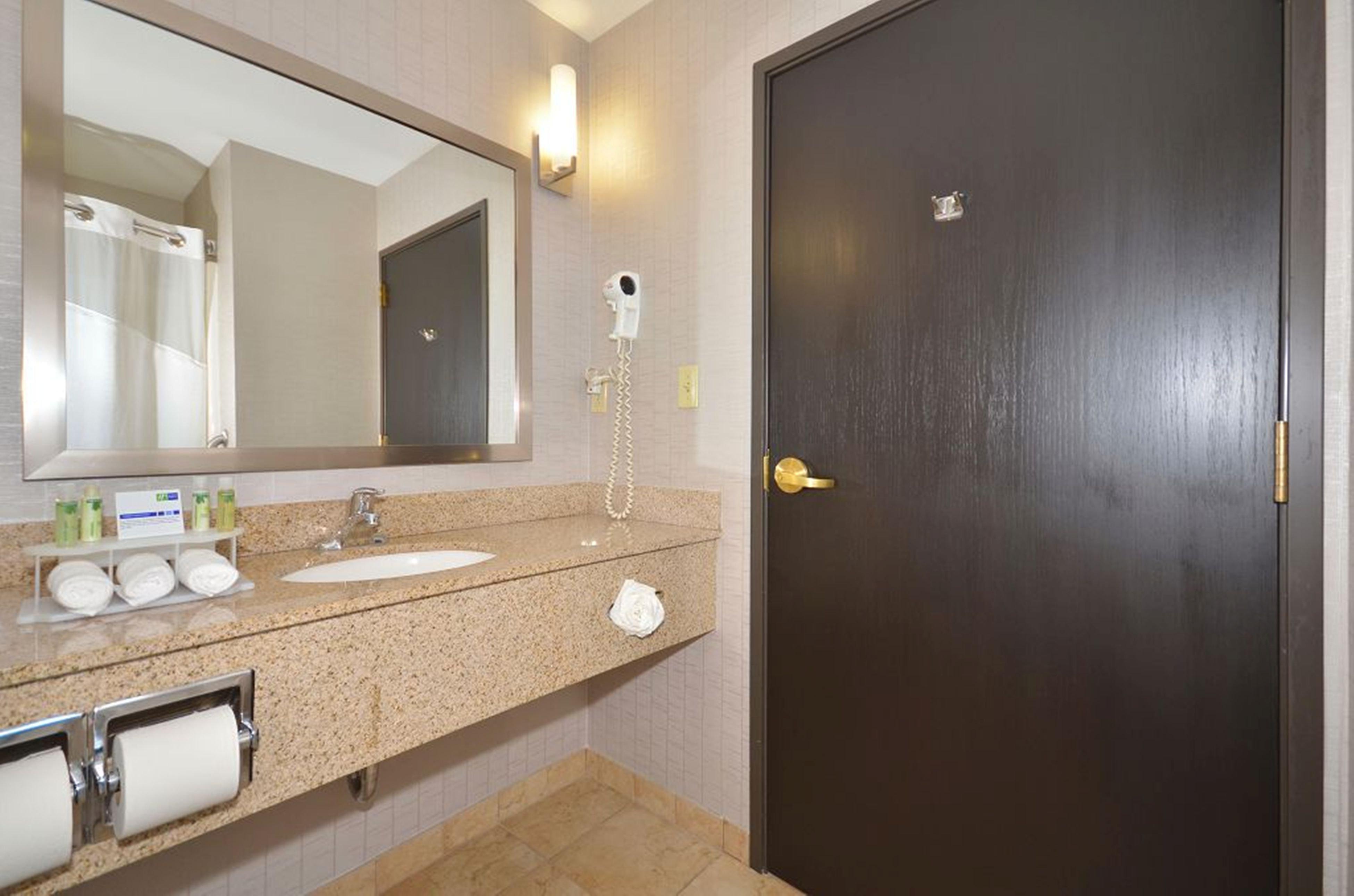 Holiday Inn Express Hotel & Suites Farmington, An Ihg Hotel Extérieur photo