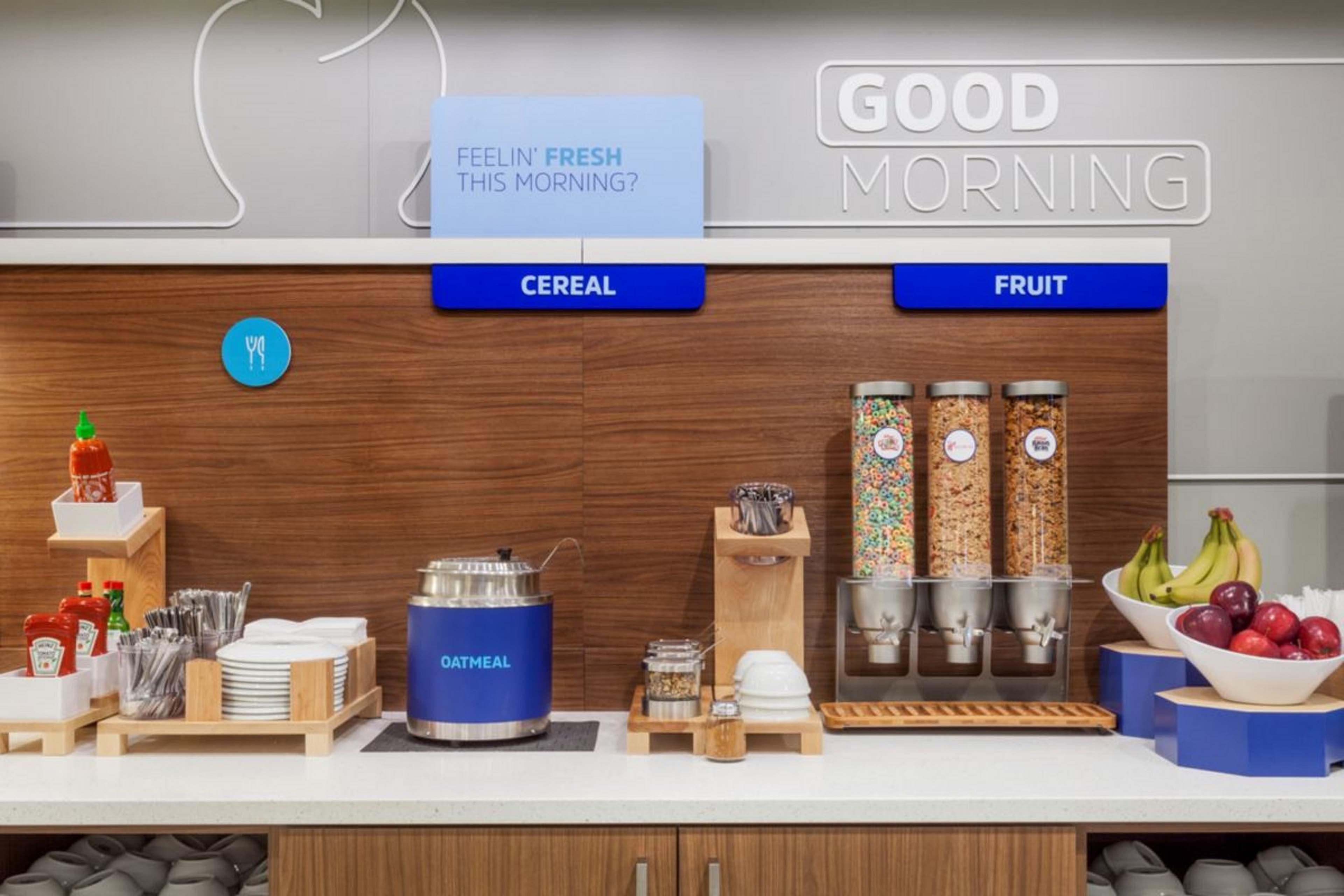 Holiday Inn Express Hotel & Suites Farmington, An Ihg Hotel Extérieur photo